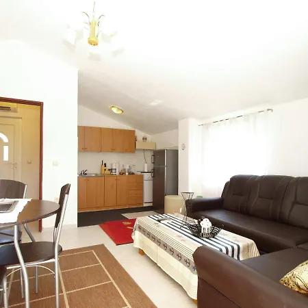 Апартаменты House Zulfa 1548 Фажана